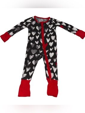 Little Sleepies hearts zippy - size 0-3 months